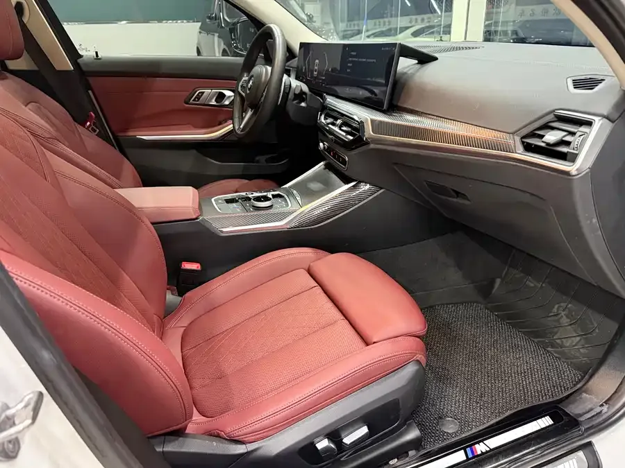 BMW 3 series BMW 3 Series 2023 320Li M Sport Package 2023 — миниатюра 4
