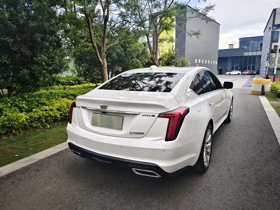 Cadillac CT5 2024 28T Luxury Pro 2024 — миниатюра 3