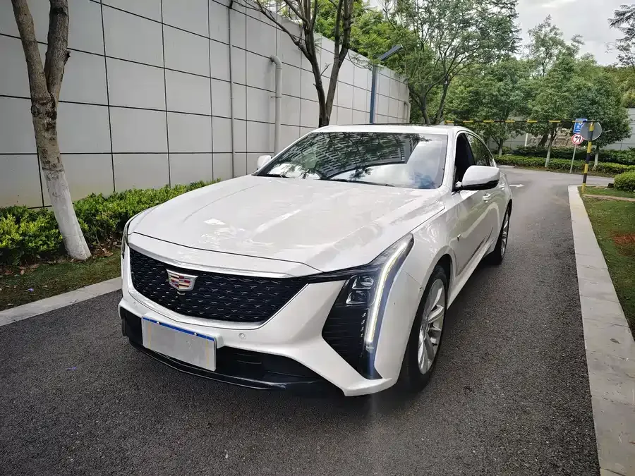 Cadillac CT5 2024