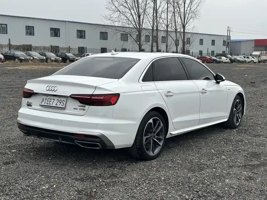 Audi a4 l 2023 40 TFSI Fashionable and Elegant 2023 — миниатюра 3
