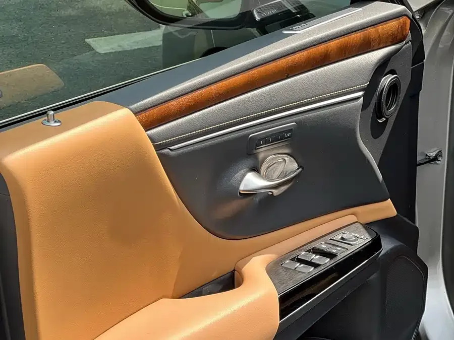 Lexus ES 2022 200 Luxury Edition 2023 — миниатюра 4