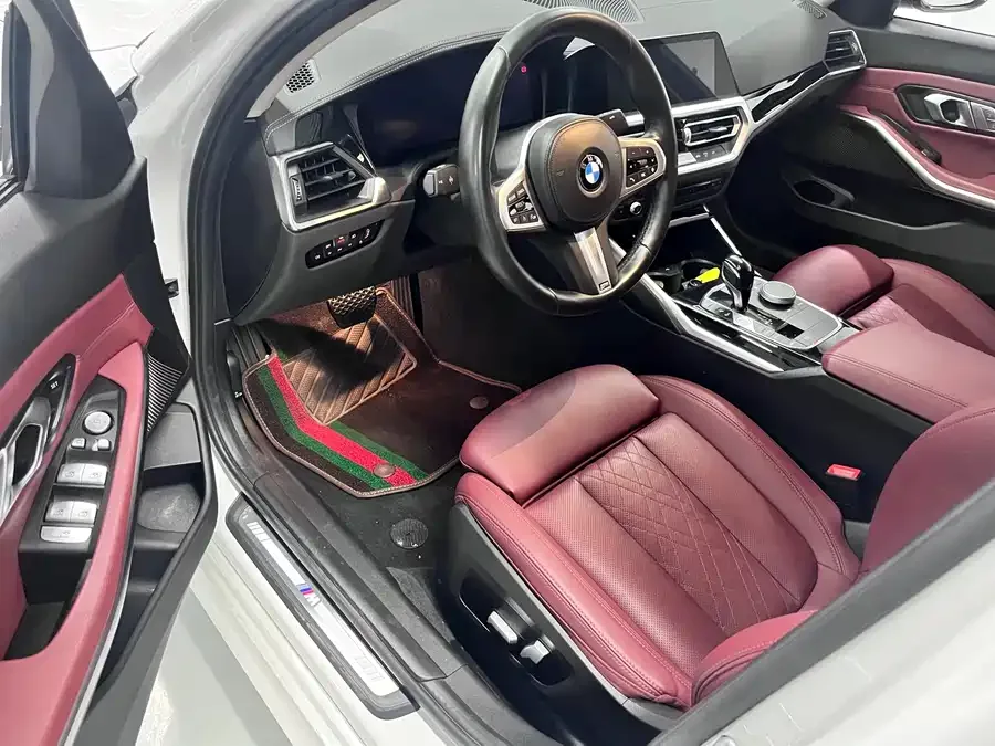 BMW 3 series BMW 3 Series 2022 320Li M Sport Package 2022 — миниатюра 2