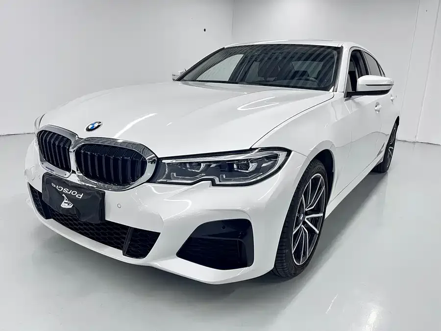 BMW 3 series BMW 3 Series 2022 320Li M Sport Package 2022 — фото 1, купить с доставкой в Москву