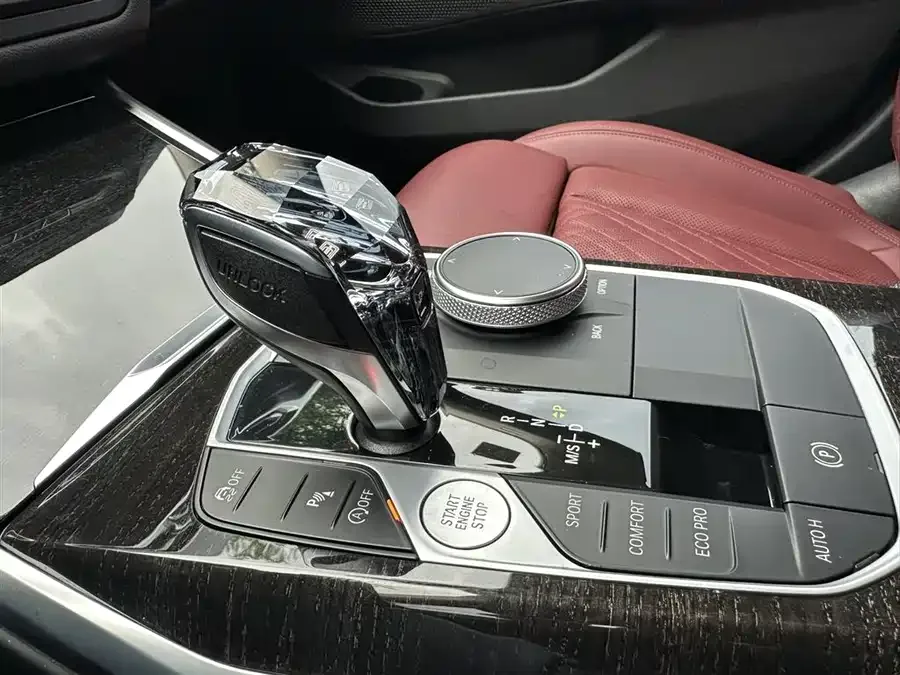 BMW 3 Series BMW 3 Series 2022 facelift 325Li M Sport package 2022 — миниатюра 4