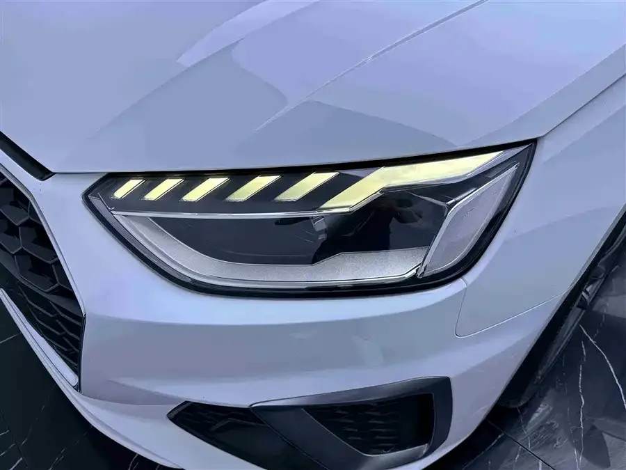 Audi a4 l 2022 40 TFSI Fashion Dynamic Edition 2022 — миниатюра 5