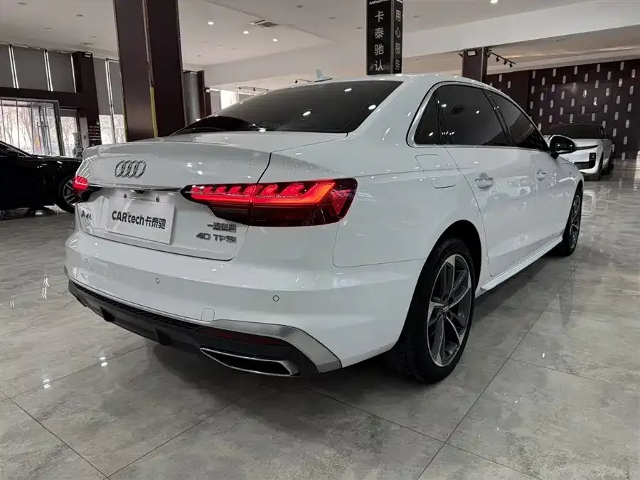 Audi a4 l 2022 40 TFSI Fashion Dynamic Edition 2022 — миниатюра 4