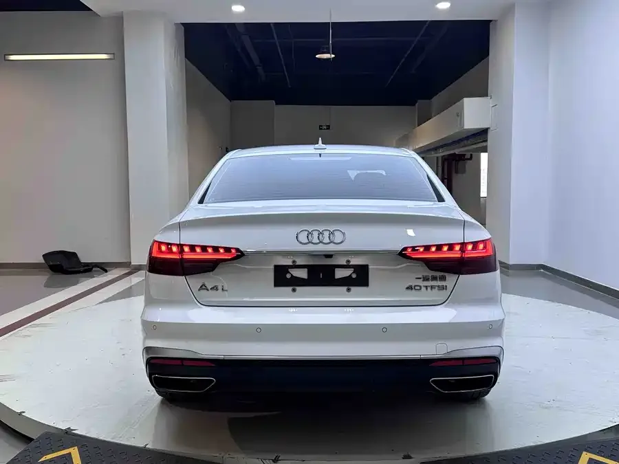 Audi a4 l 2022 35 TFSI Fashion Dynamic Edition 2022 — миниатюра 2