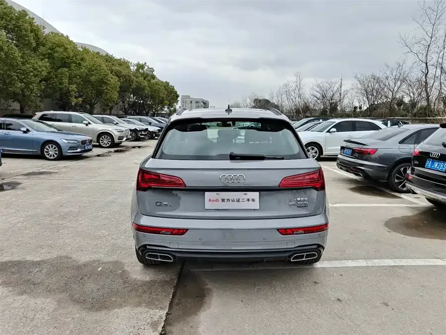Audi Q5L 2025 45 TFSI Luxury Dynamic Edition 2025 — миниатюра 2