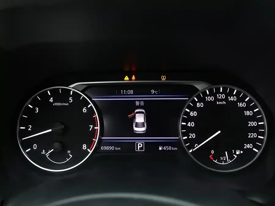 Nissan Sylphy Sylphy 2023 facelift 1.6L CVT Enjoy Edition 2024 — миниатюра 5