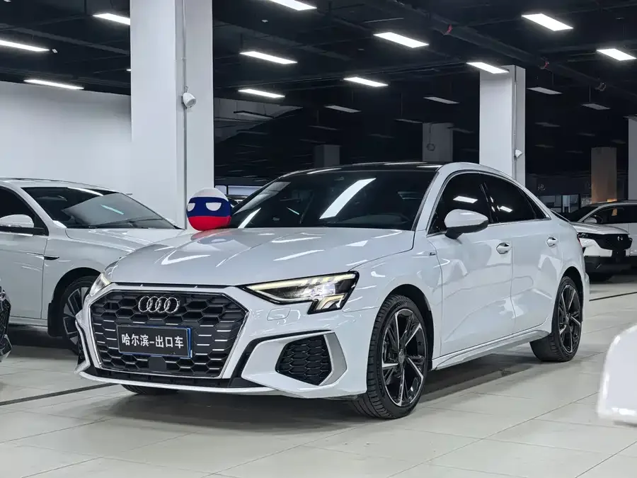 Audi A3 2022 A3L Limousine 35 TFSI Fashion Sports 2022 — фото 1, купить с доставкой в Москву