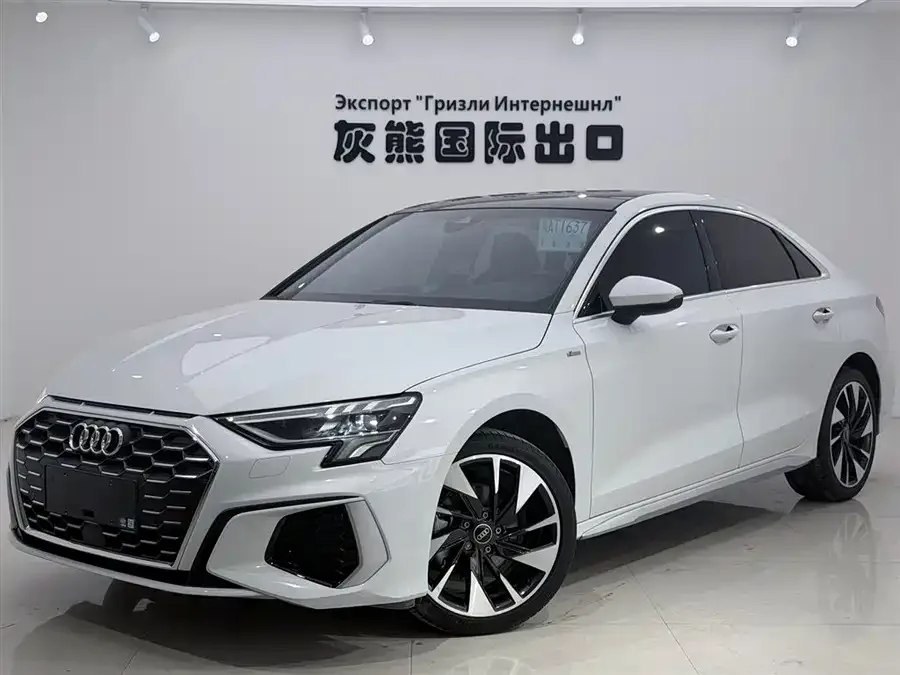 Audi A3 2022 A3L Limousine 35 TFSI Fashion Sports 2022 — фото 1, купить с доставкой в Москву