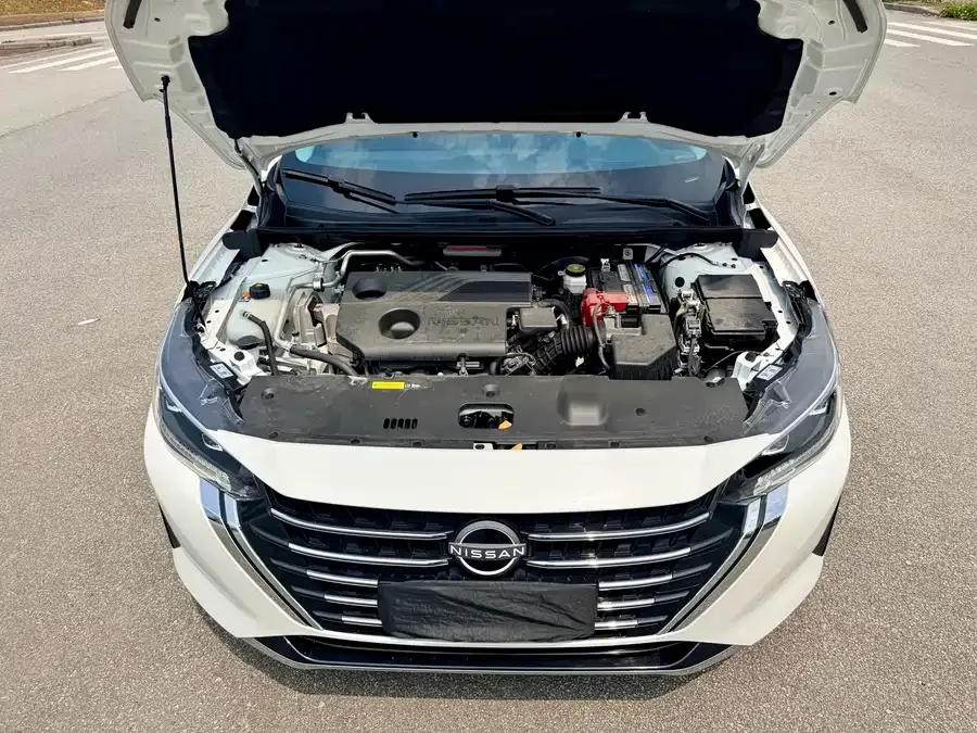 Nissan Sylphy Sylphy 2023 1.6L CVT Enjoy Edition 2024 — миниатюра 4