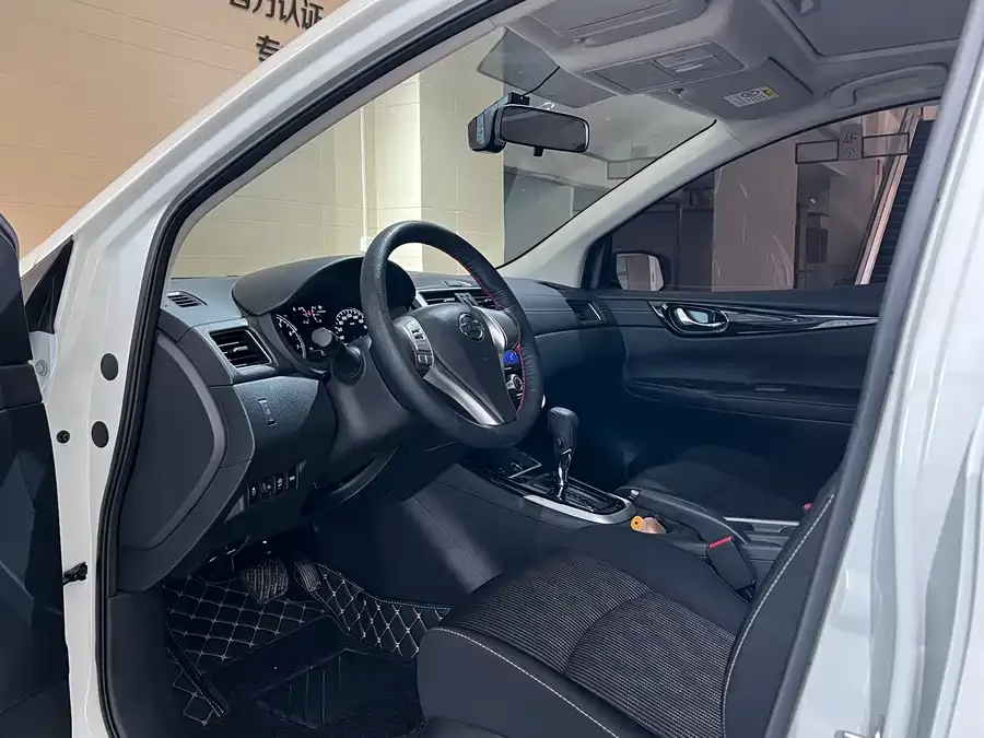 Nissan Tiida Tiida 2024 1.6L CVT cool version 2024 — миниатюра 5