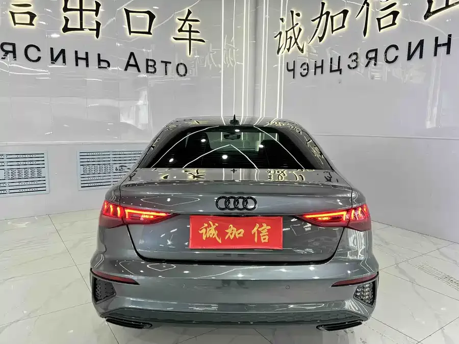 Audi A3 2022 A3L Limousine 35 TFSI Fashion Sports 2022 — миниатюра 2