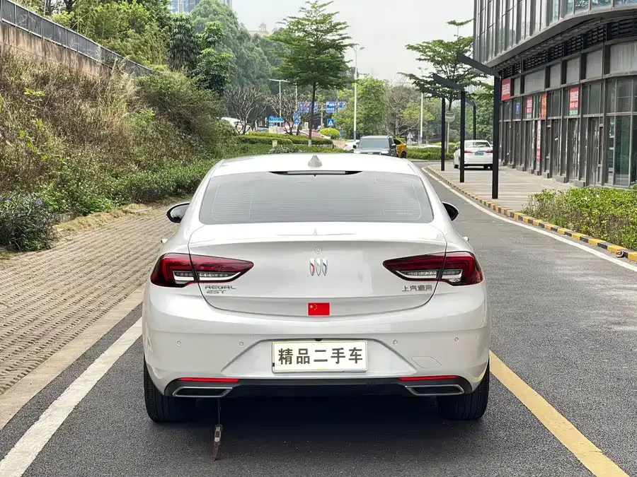 Buick Regal Buick Regal 2025 25T Premium Edition 2025 — миниатюра 3