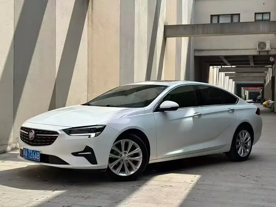 Buick Regal Regal 2023 652T Smart Edition 2023 — фото 1, купить с доставкой в Москву
