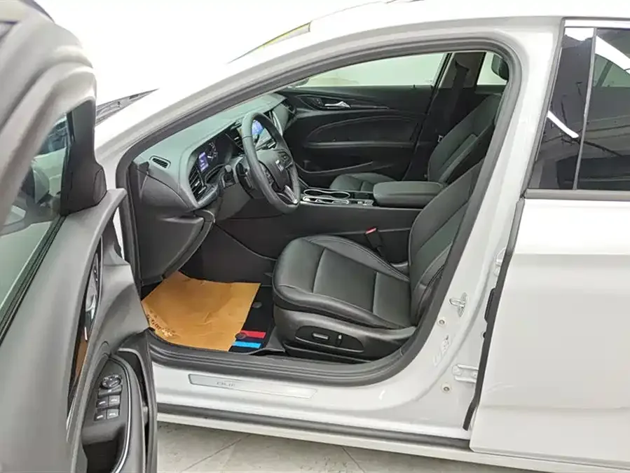 Buick Regal Regal 2024 25T Super Edition 2024 — миниатюра 3