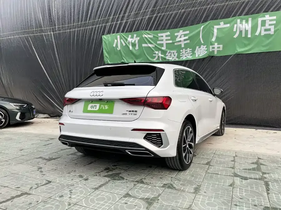 Audi A3 2023 facelift Sportback 35 TFSI aggressive and sporty 2023 — миниатюра 2