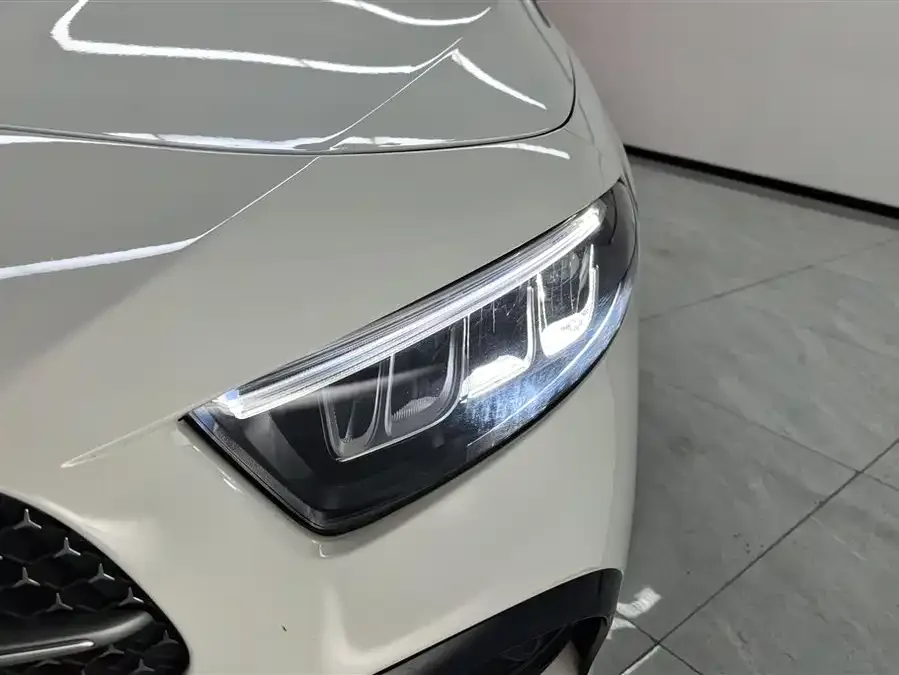 Mercedes-Benz Class A Mercedes-Benz A-Class 2023 A 200 L Fashion Edition 2023 — миниатюра 2