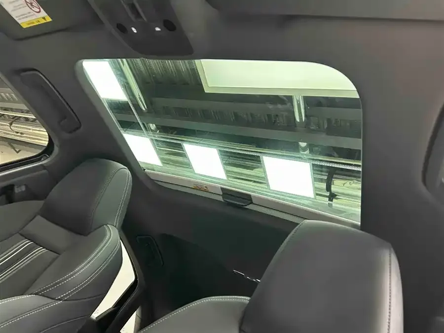 Audi A3 2023 A3L Limousine 35 TFSI Fashion Sports 2023 — миниатюра 3