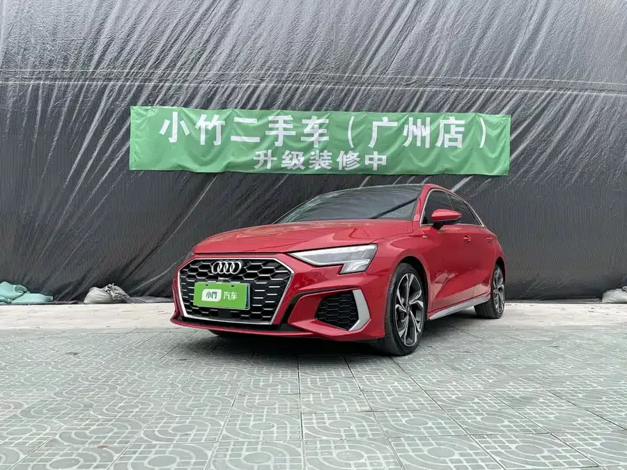 Audi A3 2022 Sportback 35 TFSI Luxury Sports Edition 2023 — фото 1, купить с доставкой в Москву