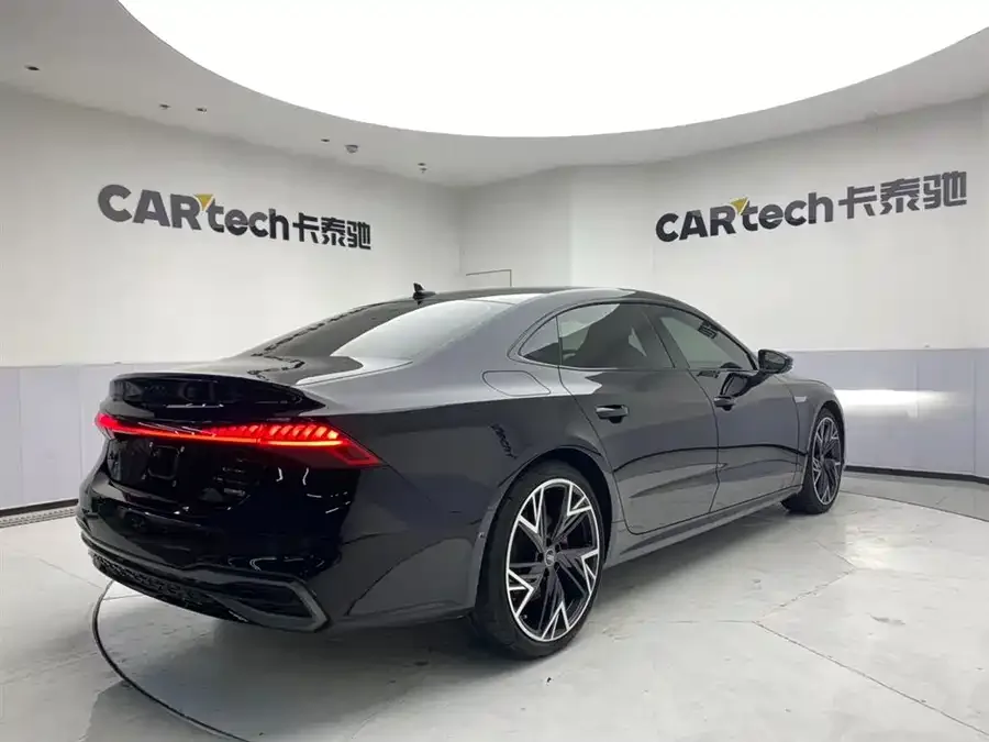 Audi A7L 2024 45 TFSI quattro Black Warrior Edition 2024 — миниатюра 2