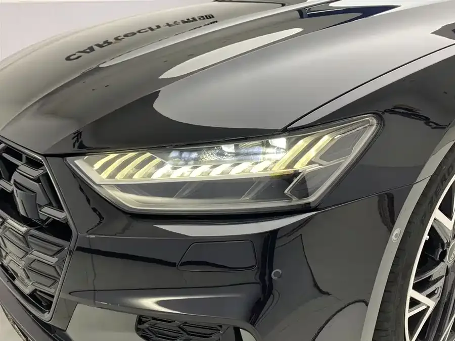 Audi A7L 2024 45 TFSI quattro Black Warrior Edition 2024 — миниатюра 3