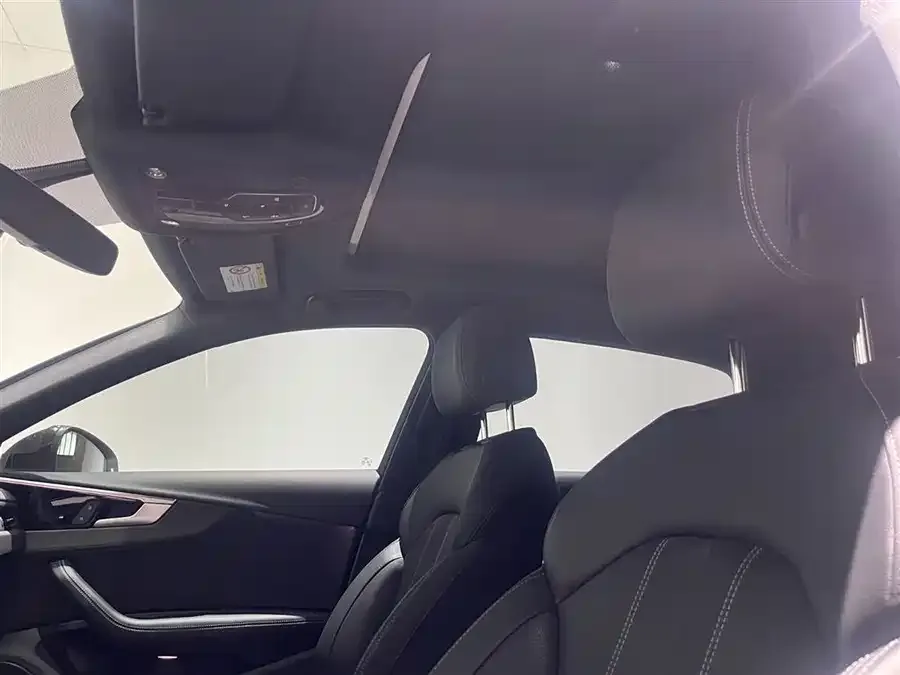 Audi a4 l 2023 40 TFSI luxury and dynamic model 2023 — миниатюра 4