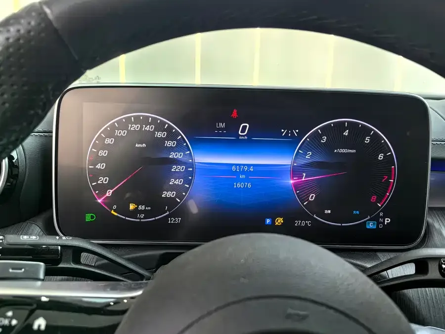 Mercedes-Benz Class C Mercedes-Benz C-Class 2024 C 200 L Sports Edition 2024 — миниатюра 5