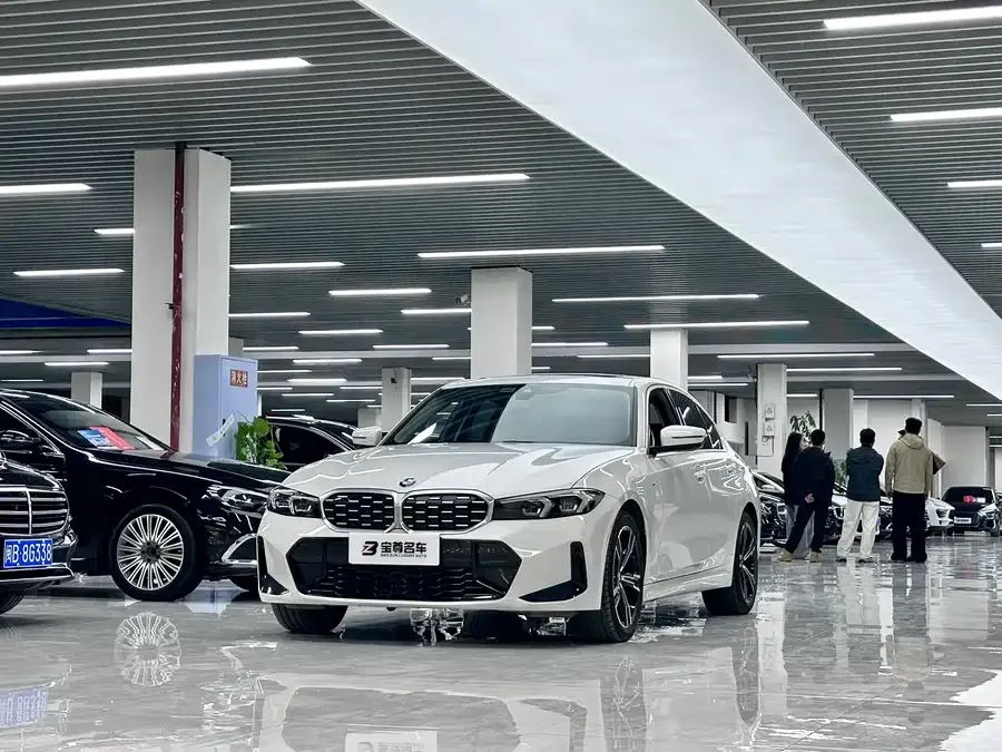 BMW 3 Series 2024