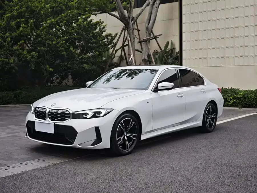 BMW 3 Series 2024