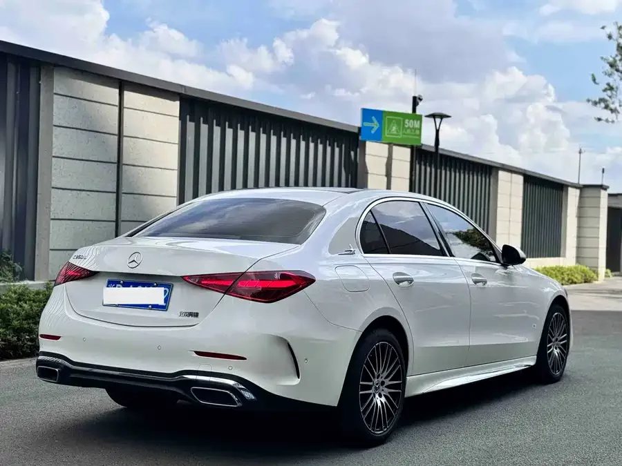 Mercedes-Benz Class C Mercedes-Benz C-Class 2024 C 260 L Sports Edition 2024 — миниатюра 5