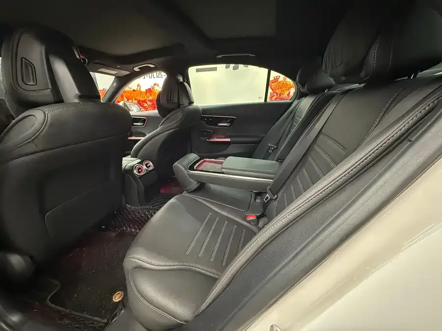 Mercedes-Benz Class C Mercedes-Benz C-Class 2023 C 260 L Sports Edition 2023 — миниатюра 3