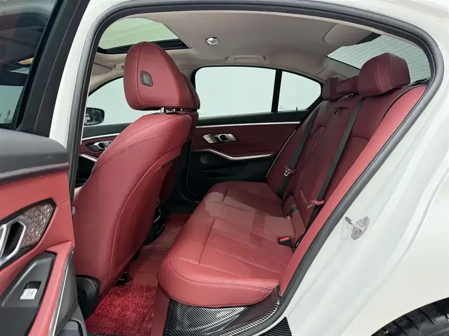 BMW 3 Series BMW 3 Series 2024 325i M Sport Package 2025 — миниатюра 5