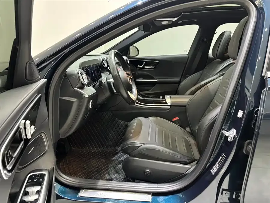 Mercedes-Benz Class C Mercedes-Benz C-Class 2023 C 260 L Sports Edition 2023 — миниатюра 3