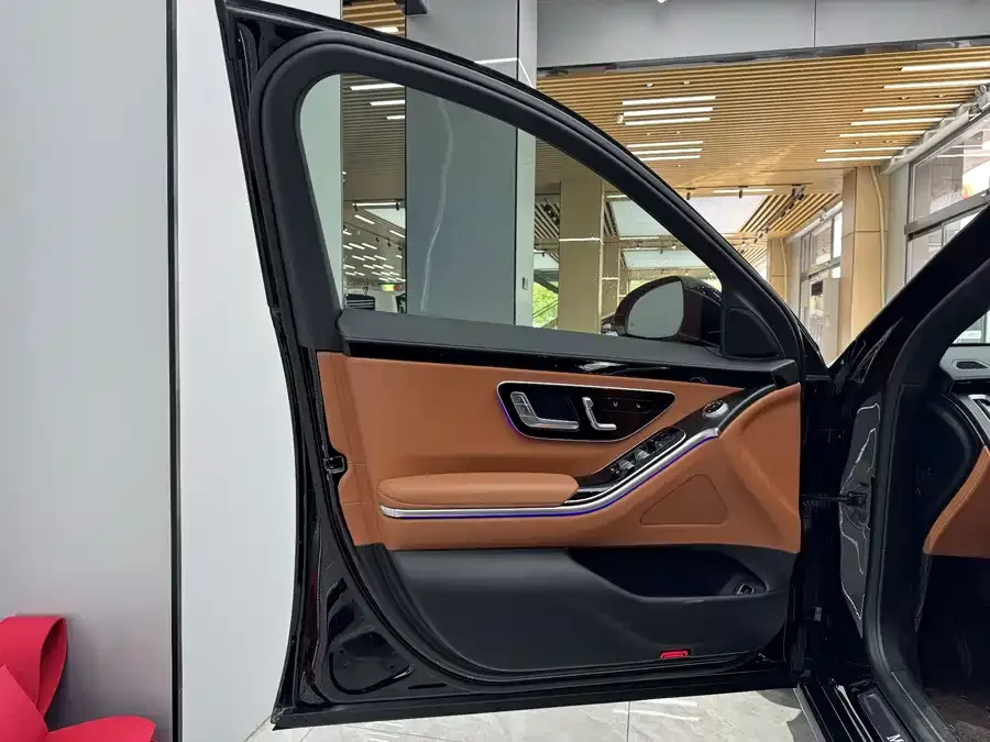 Mercedes-Benz S-Класс Mercedes-Benz S-Class 2024 S 400 L Business Edition 2024 — миниатюра 3