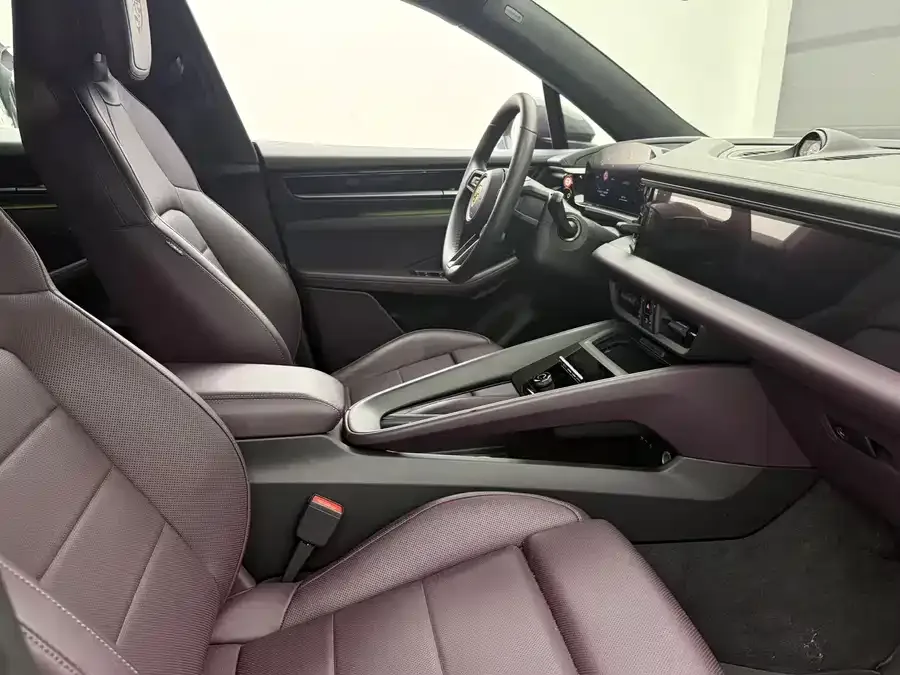 Porsche Macan New Energy Macan New Energy 2024 Macan Long Range Edition 2025 — миниатюра 2