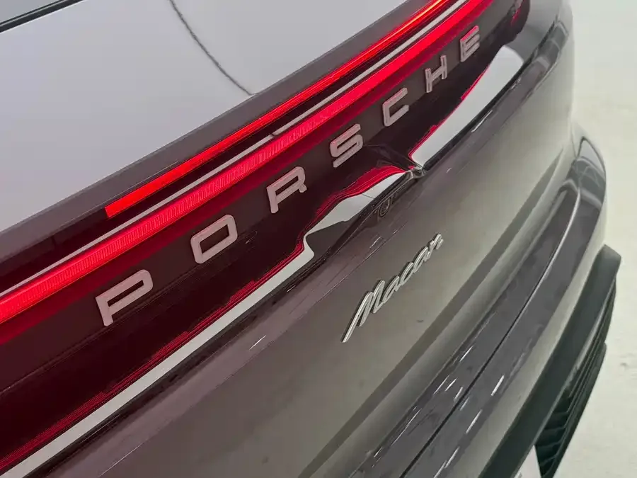 Porsche Macan New Energy Macan New Energy 2024 Macan Long Range Edition 2025 — миниатюра 3
