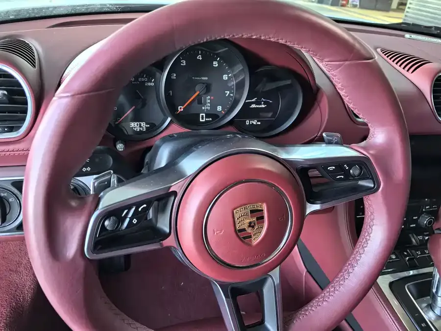Porsche 718 2022 Boxster 2.0T 2023 — миниатюра 5