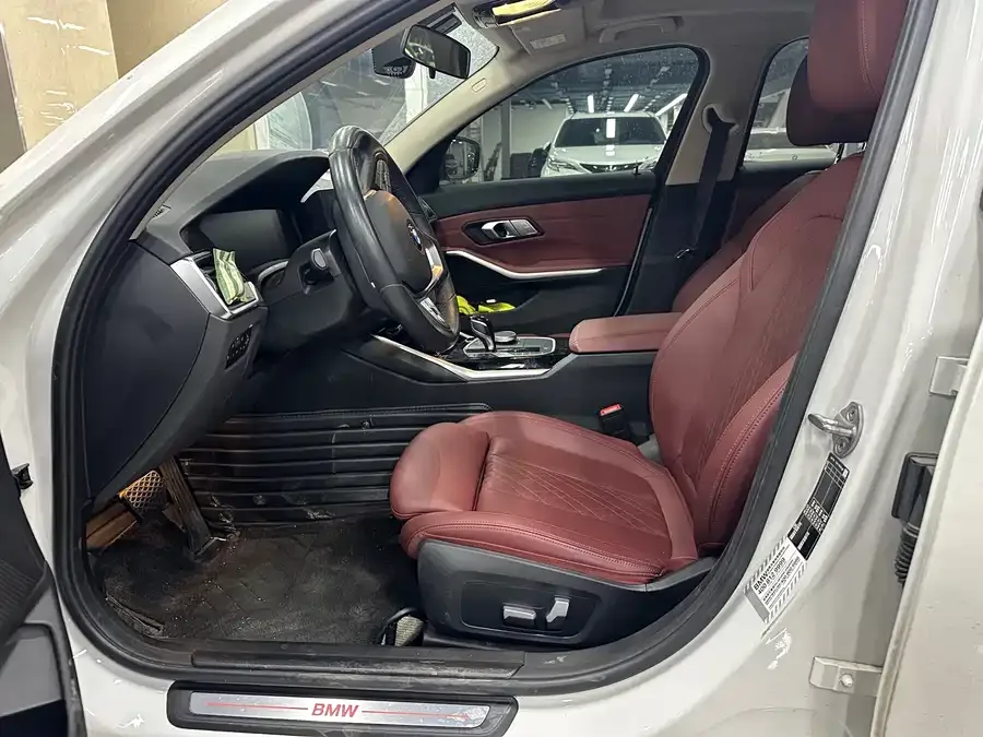 BMW 3 Series BMW 3 Series 2022 320i Sport Package 2022 — миниатюра 4
