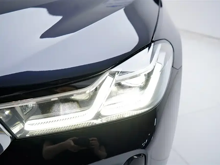 BMW 6 Series GT 2022 630i M Sport Package 2023 — миниатюра 4