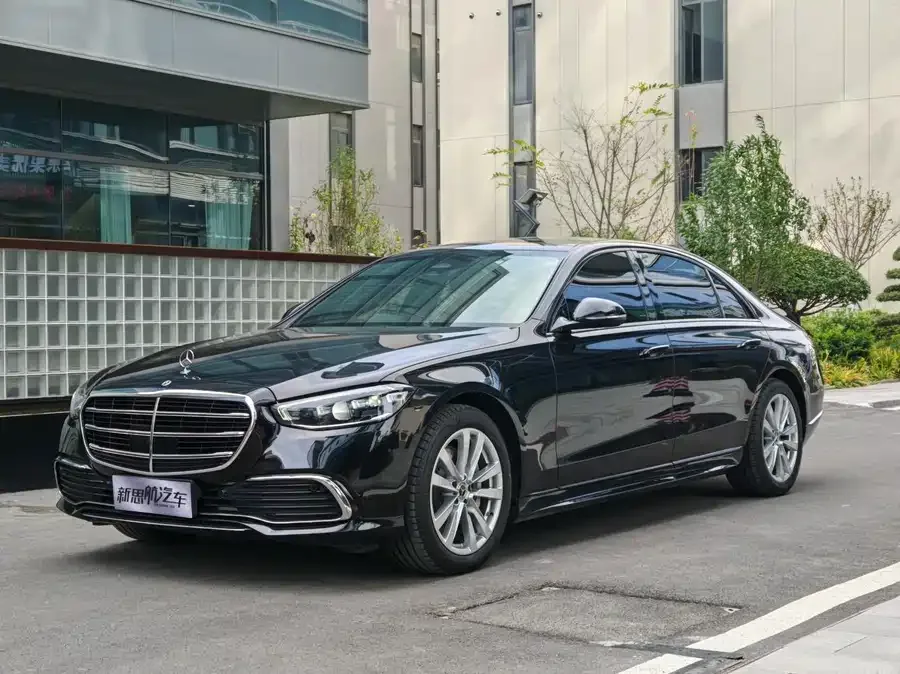 Mercedes-Benz S-Класс 2025