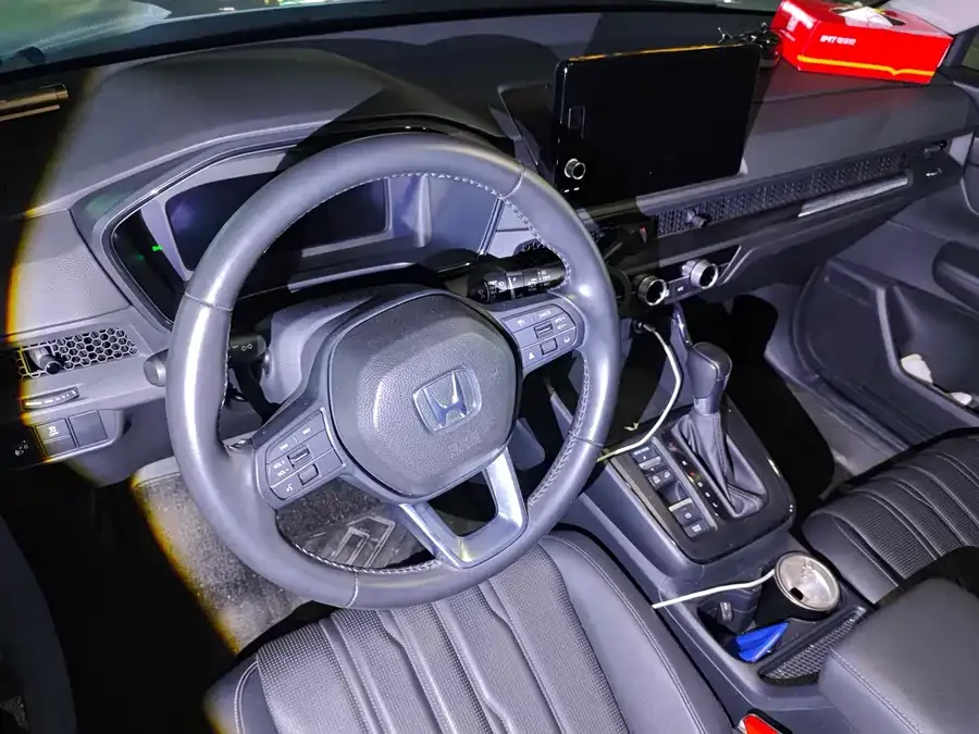 Honda Breeze Haoying 2023 240TURBO 2WD Luxury Edition 5 Seaters 2023 — миниатюра 2