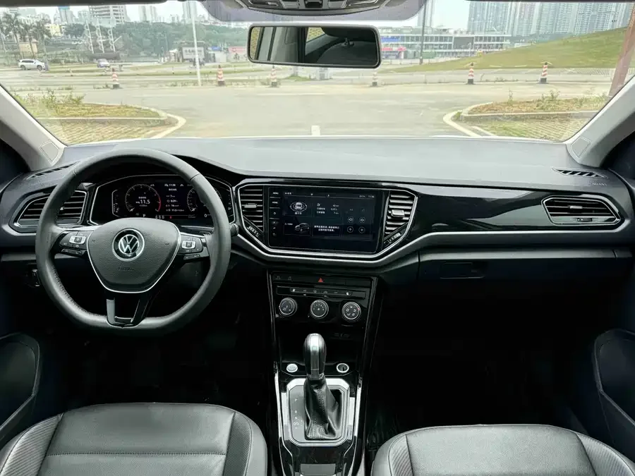 Volkswagen T-ROC T-ROC 2022 280TSI DSG 2WD Comfort PLUS 2022 — миниатюра 5