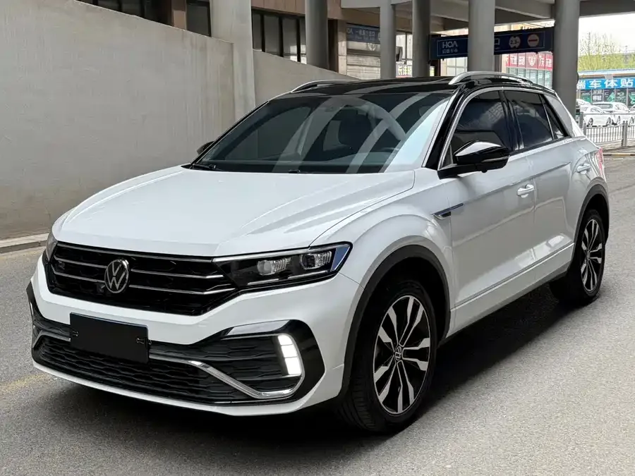 Volkswagen T-ROC T-ROC 2022 280TSI DSG 2WD R-Line Pro PLUS 2022 — фото 1, купить с доставкой в Москву