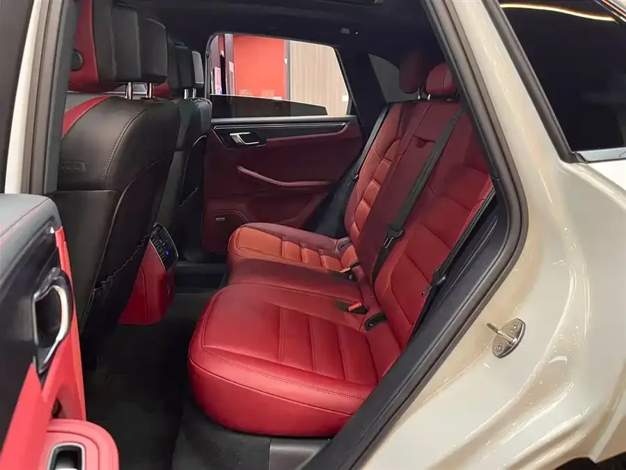 Porsche Macan Macan 2023 Macan GTS 2.9T 2023 — миниатюра 2