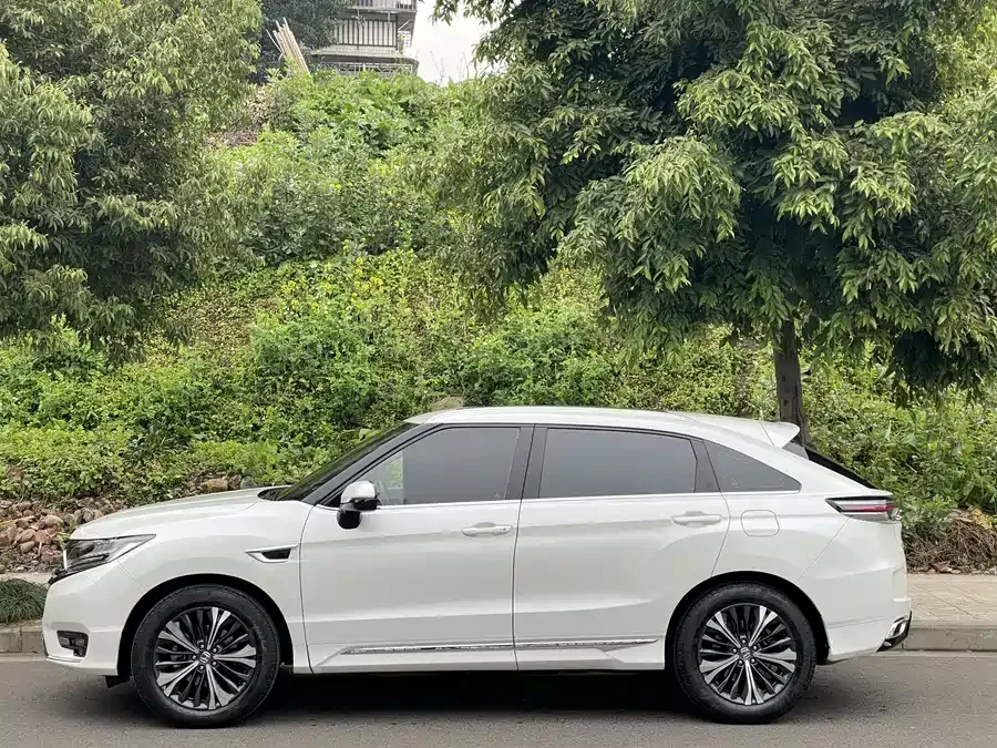 Honda UR-V 2020 370TURBO 2WD Elegant Edition 2022 — миниатюра 3