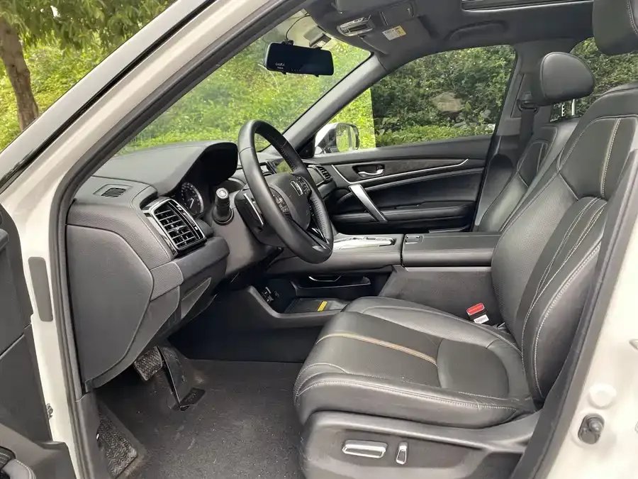 Honda UR-V 2020 370TURBO 2WD Elegant Edition 2022 — миниатюра 4