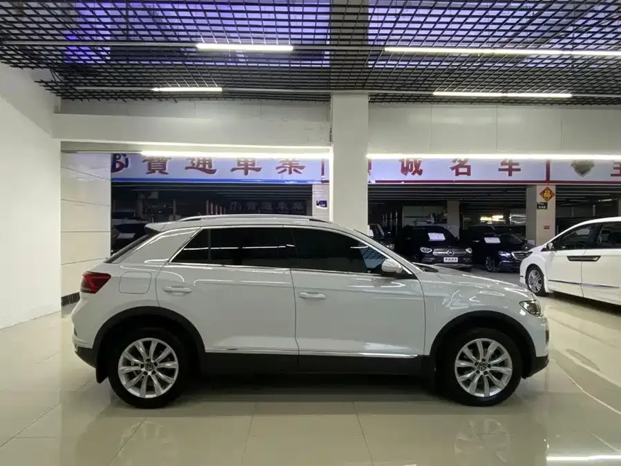 Volkswagen T-ROC T-ROC 2022 280TSI DSG 2WD Elite PLUS 2022 — миниатюра 2