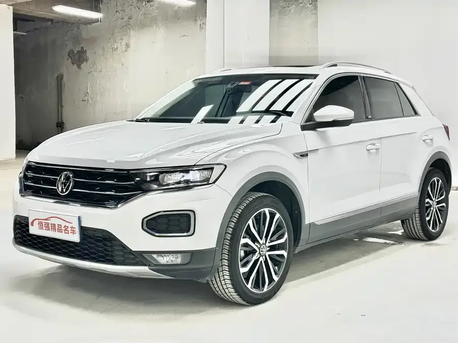 Volkswagen T-ROC T-ROC 2021 280TSI DSG two-wheel drive comfortable and connected 30th anniversary commemorative edition 2022 — фото 1, купить с доставкой в Москву